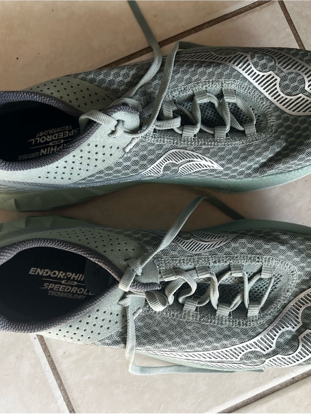 Saucony Endorphin Speedroll Running Shoes - Sage men size 10.5 carbon plated